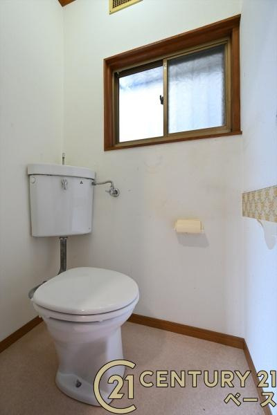 大和高田市出　一戸建のトイレ|■現地撮影写真■清潔感のある綺麗なトイレです！