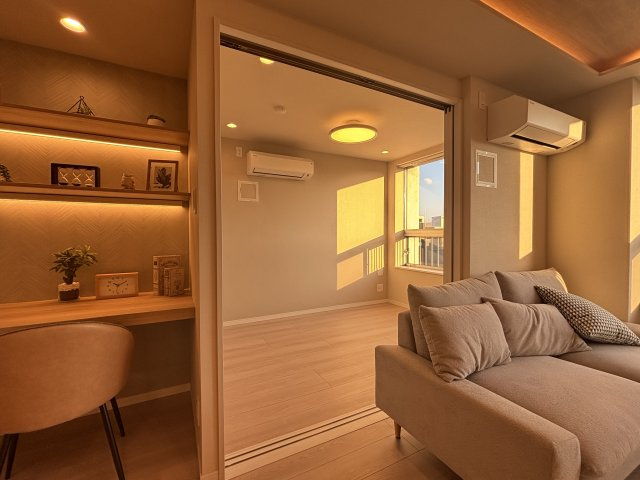 湯島ハイタウンA棟の洋室