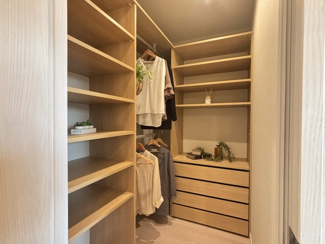 湯島ハイタウンA棟の収納