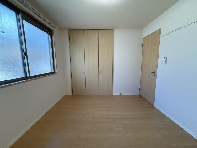 メゾンドソレイユ網干の寝室