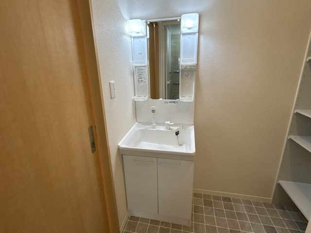 メゾンドソレイユ網干の洗面所