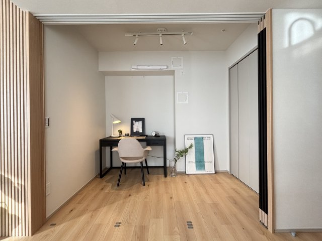 ブリリアタワー上野池之端の洋室