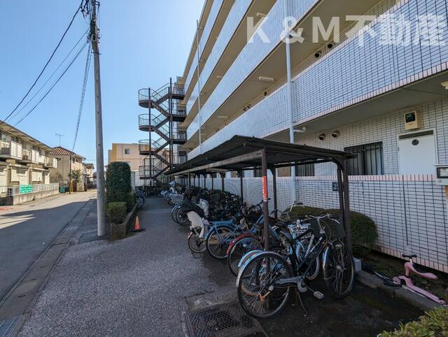 リカスコートの駐車場|駐車場です