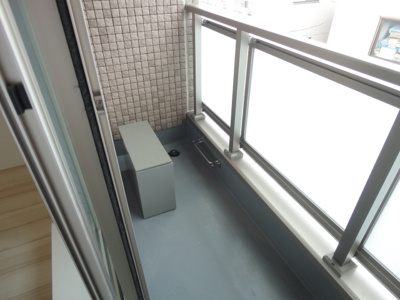 【バルコニー】 | エミ・アミティエ立川羽衣