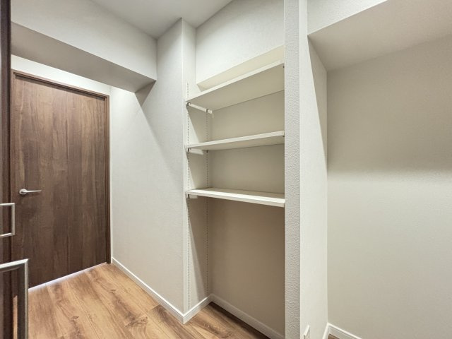 駒込台ハイツの収納