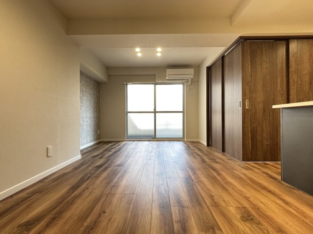 駒込台ハイツの居間・リビング