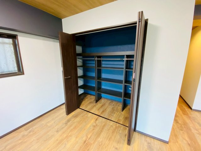 ライオンズマンション八街中央の洋室