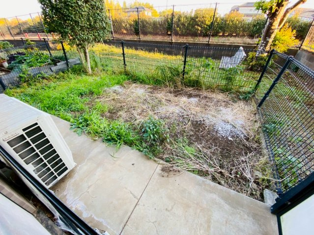 ライオンズマンション八街中央の庭