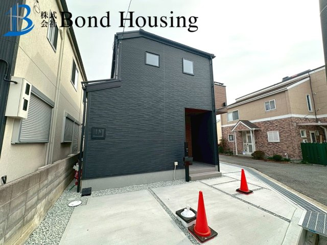 角地につき陽当り・通風良好　持子1丁目　限定1棟