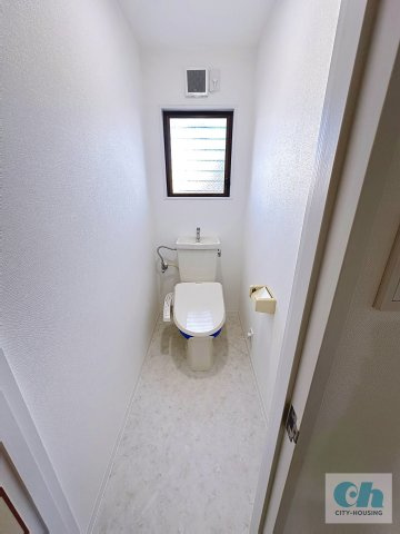 キャッスル I（アイ）301号室のトイレ