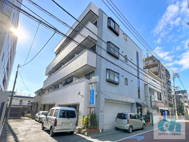 キャッスル I（アイ）301号室の外観