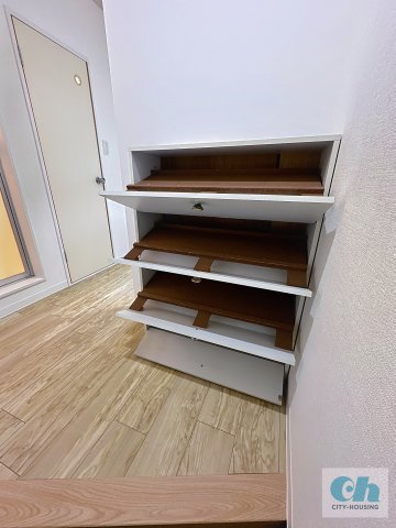 キャッスル I（アイ）301号室の収納