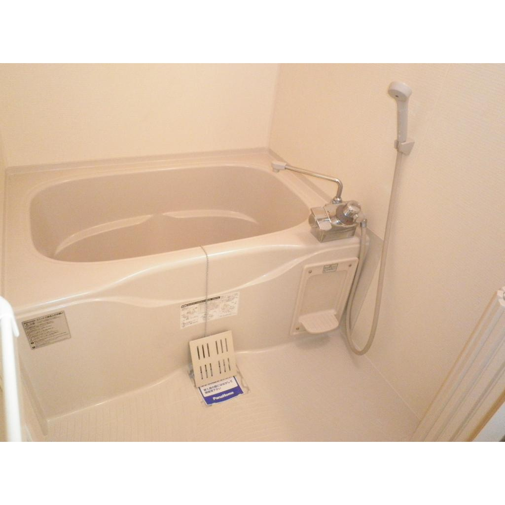 アルヴェアーレ　Ⅱの浴室|風呂