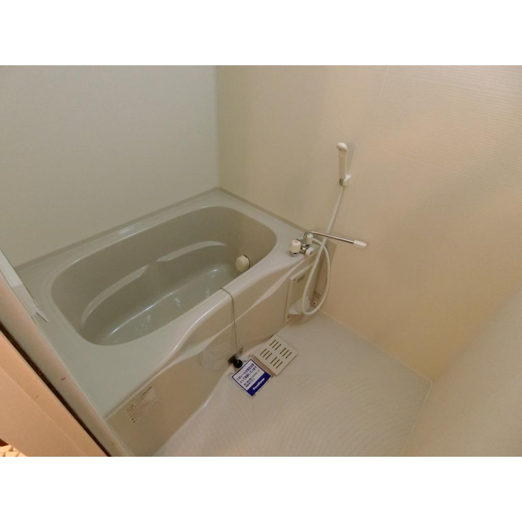 ユニヴェールの浴室|風呂