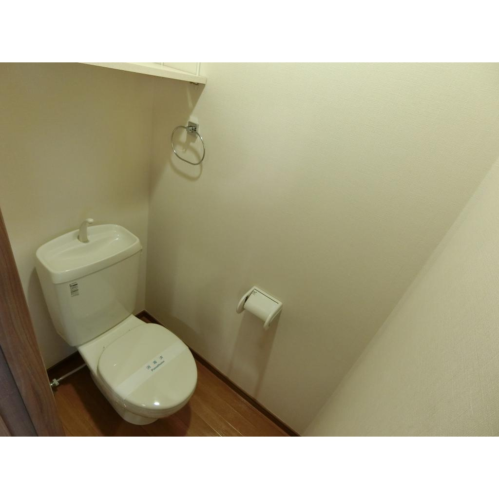 ヴィラ・エターナルのトイレ|トイレ