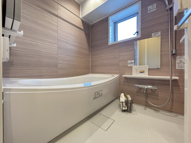 六義園サマリヤマンションの浴室