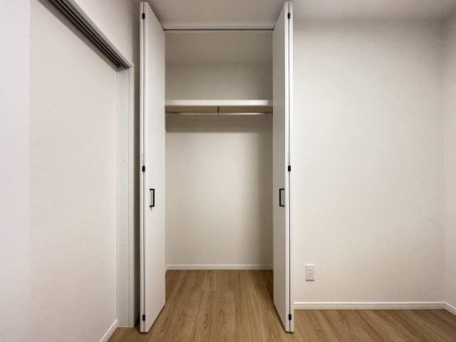 六義園サマリヤマンションの収納