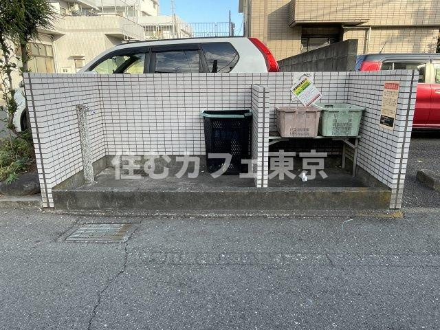 リヴェール浅見のその他共用部分|敷地内ごみ置き場です