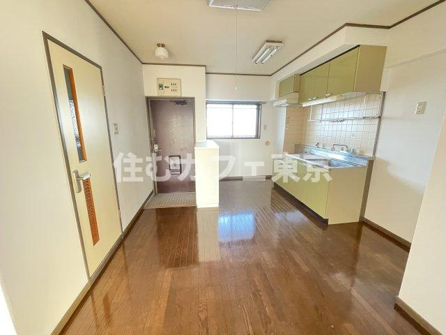 リヴェール浅見の居間・リビング|家族団らんの時間が過ごせるリビングです