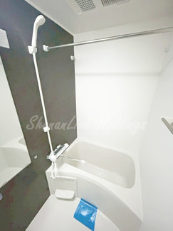 【浴室】 | OCEAN'S14 | 清潔感のあるお風呂です♪