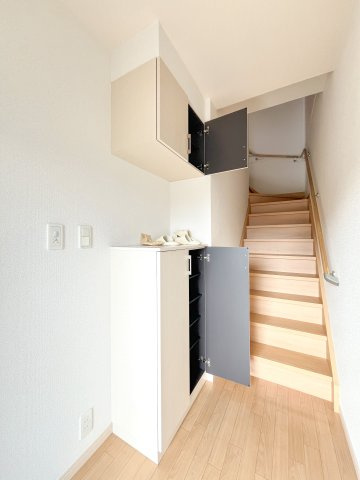 アース・カラーの浴室|イメージ写真206号室（反転あり）