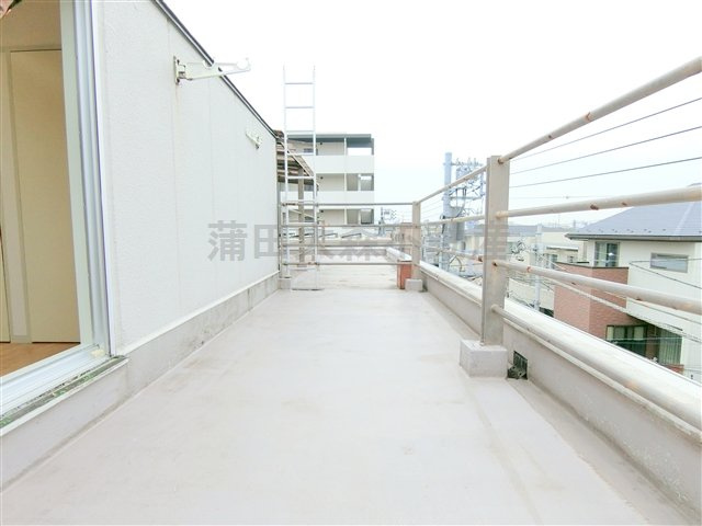 ロジェ西蒲田のバルコニー