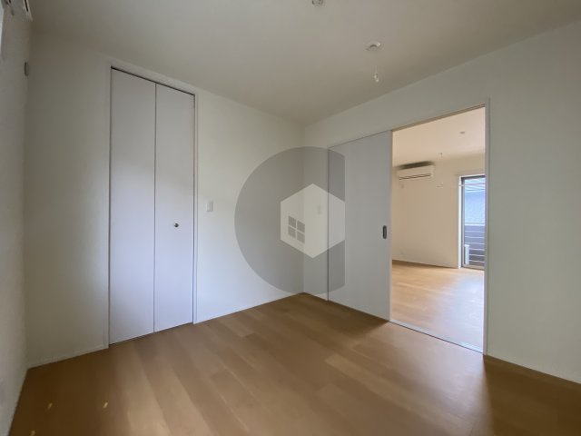 プレセアコート花園 A棟の寝室