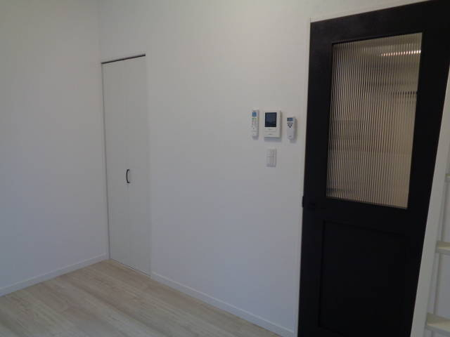 川崎市多摩区東三田２丁目のアパートのその他