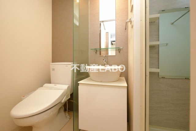 S-RESIDENCE難波Brillerの洗面所