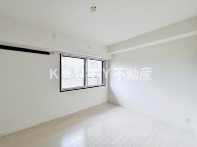 【寝室】 | ＫＤＸレジデンス田園調布 | 落ち着いた色調の寝室です