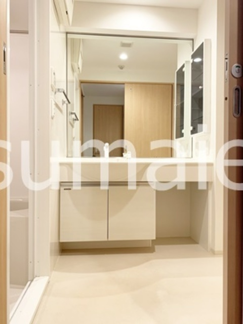 エルフローレの洗面所|シャンプードレッサー。