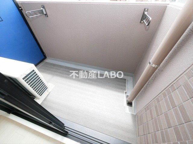 S-RESIDENCE難波Brillerのバルコニー