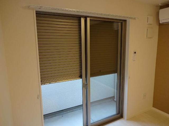 雅の内装|シャッター雨戸