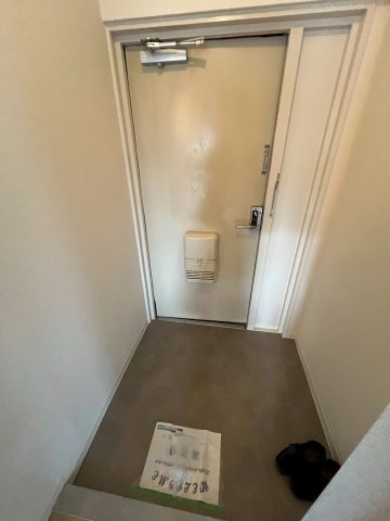 第2宝旭ハイツの玄関|シンプルで使いやすい玄関です