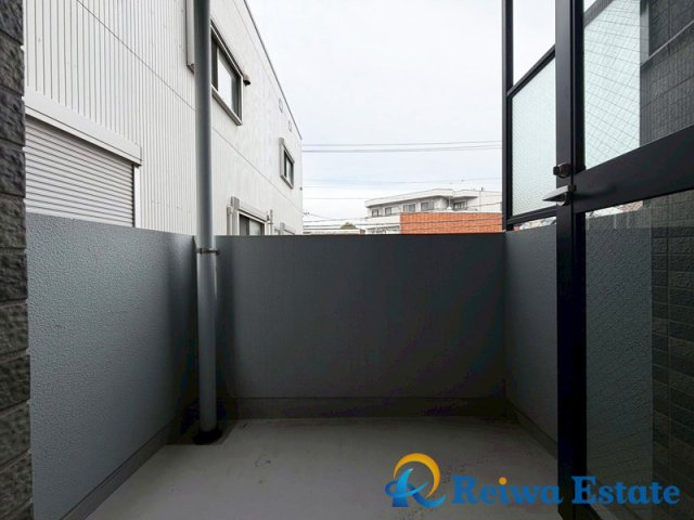 グレイス茅ヶ崎中海岸のバルコニー