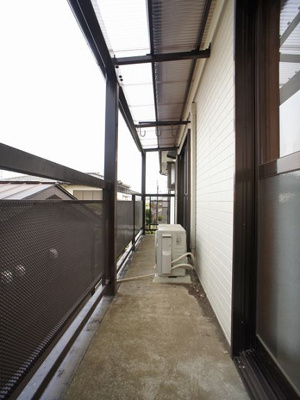 【バルコニー】 | メゾン・ド・ポワソン | 洗濯を干すことができます☆