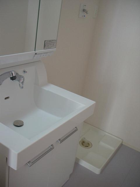 ル・グランの洗面所|同タイプ・現況優先