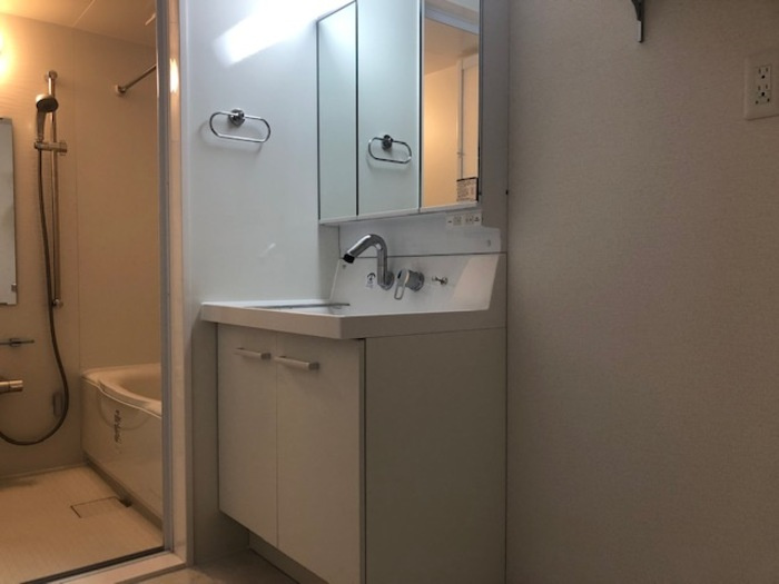 プレミエール御井の独立洗面台|独立洗面台、朝の身支度には欠かせません