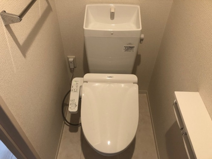 プレミエール御井のトイレ|清潔感のあるトイレです