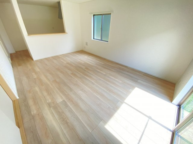 【居間・リビング】 | 西三里塚戸建/102.06　33号棟