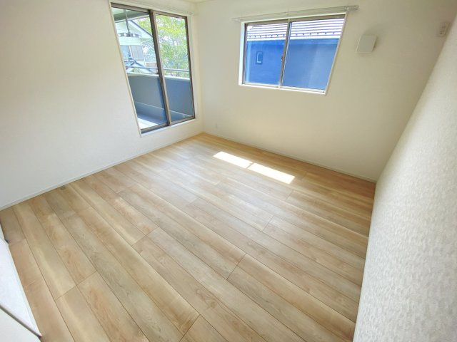 【洋室】 | 西三里塚戸建　33号棟