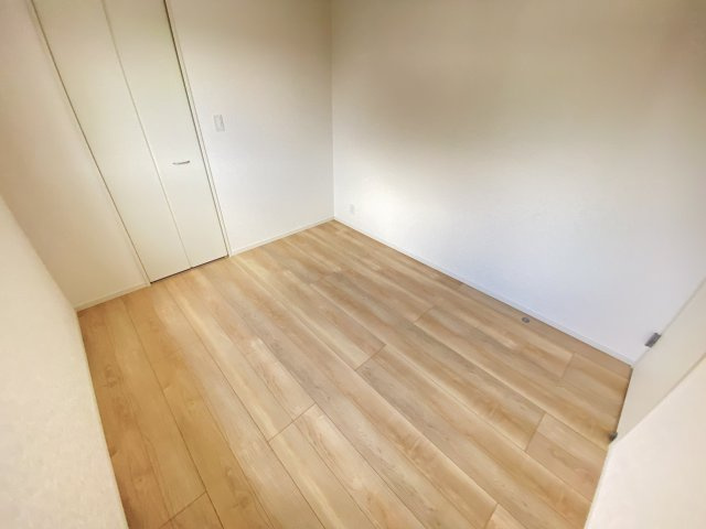 【洋室】 | 西三里塚戸建/102.06　33号棟