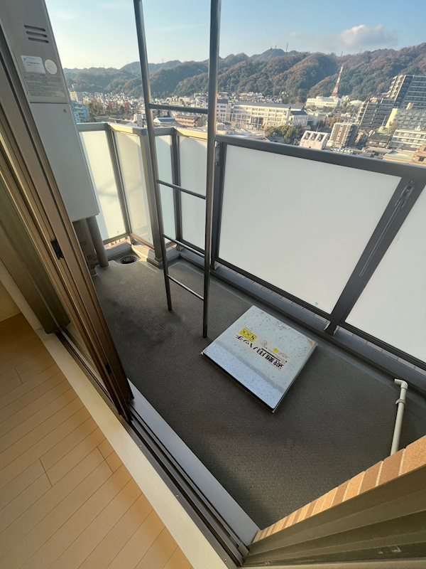 エステムコート神戸・県庁前Ⅳグランディオのバルコニー