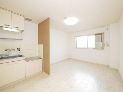 【洋室】 | ラパンジール京町堀