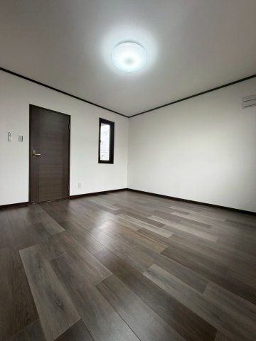 上野幌2条1丁目の洋室|洋室別角度（2）！
