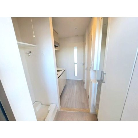 スプランディッド十三本町の玄関