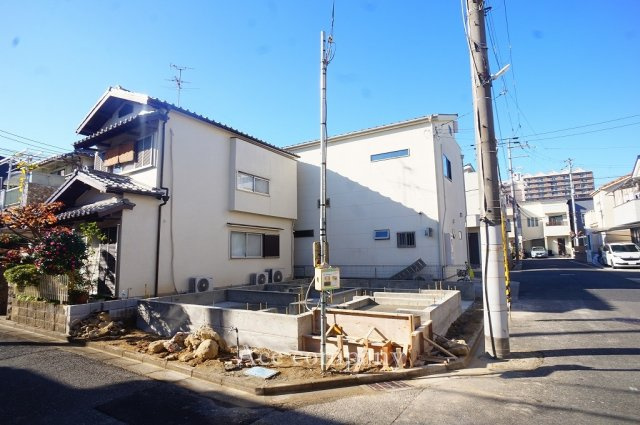 【内観：施工例】 | 八尾市永畑町2丁目 | 【同社による同仕様の施工例】カラーTVモニターホン完備です☆