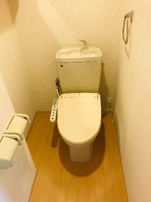 【トイレ】 | ディアステージシャロン | シャワー付トイレ