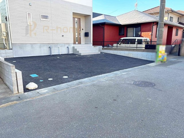 龍ケ崎市松ケ丘第6　新築戸建て　1号棟の駐車場|カースペースは2台お停めいただけます♪