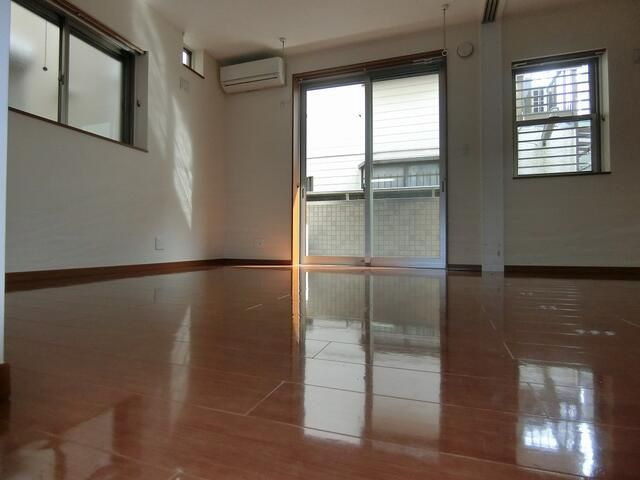 パレステージ小平の居間・リビング